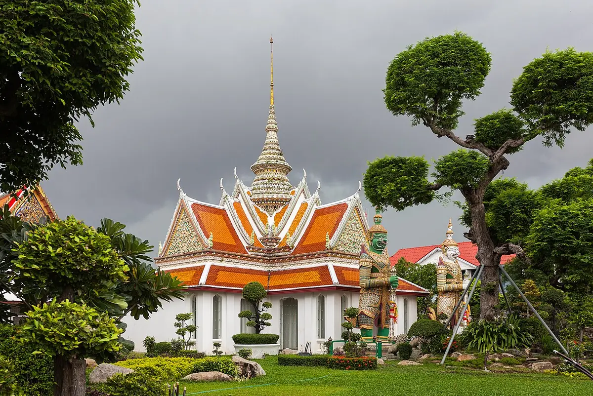 Wat Arun ibodatxonasi